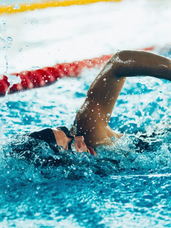 Loesungen Redaktionen Hero Schwimmen